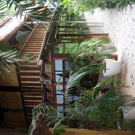 星霖小屋酒店 莫尔兹比港 外观 照片